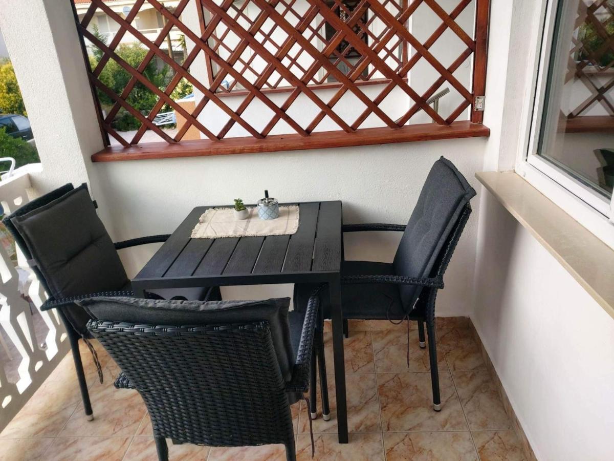 Apartma Smit Vir Zewnętrze zdjęcie